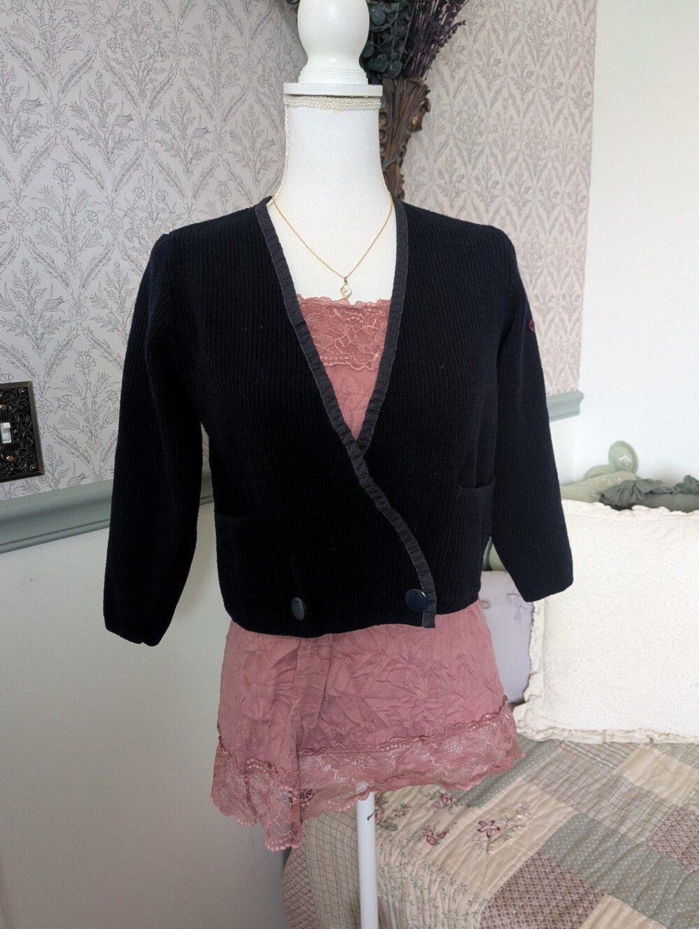 Vintage Aldo Mazz Firenze 100% Wool Cropped Cardigan Italy S